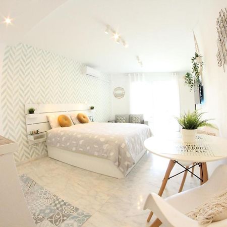 Torremolinos - New Central Studio Plata With Balcony Apartman Kültér fotó