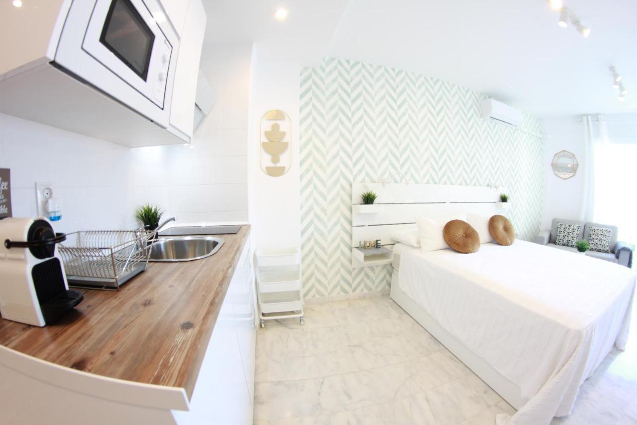 Torremolinos - New Central Studio Plata With Balcony Apartman Kültér fotó