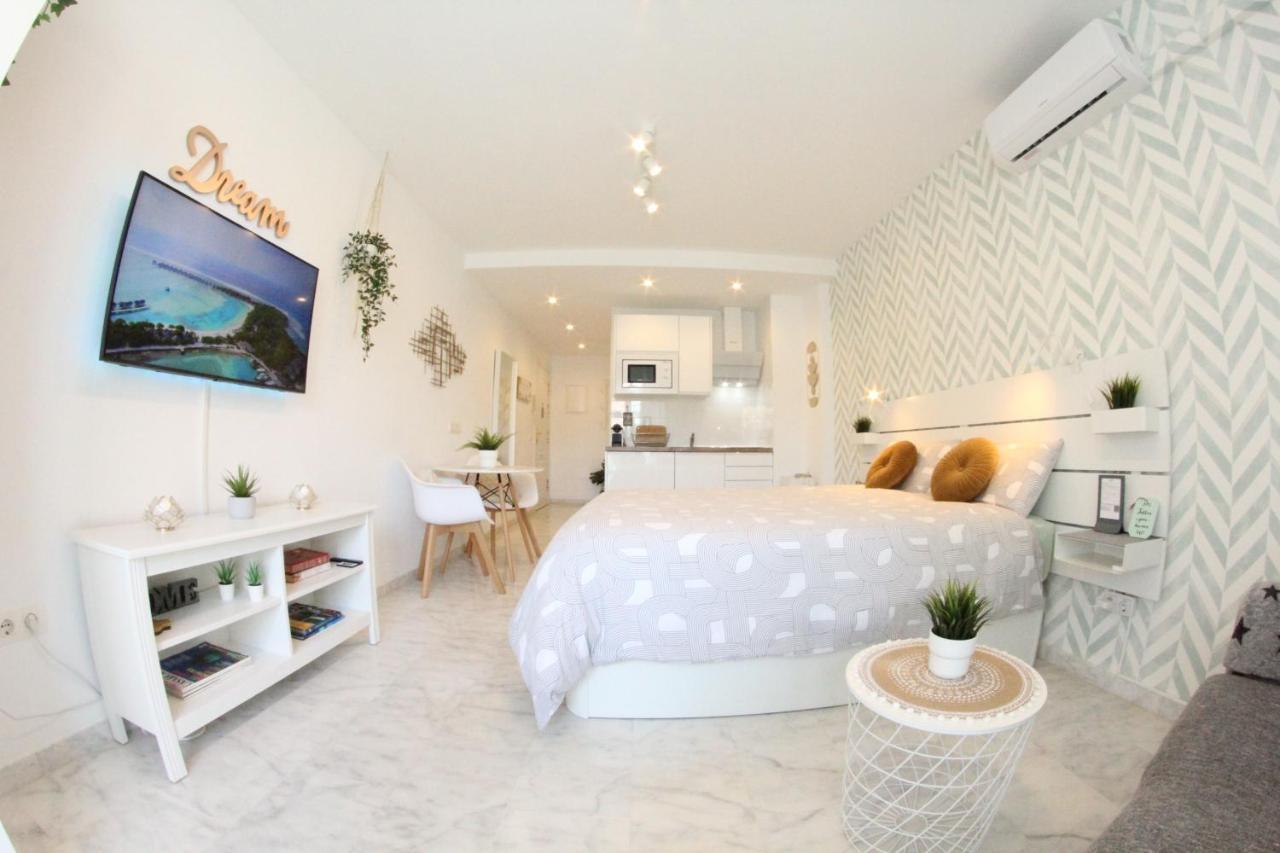 Torremolinos - New Central Studio Plata With Balcony Apartman Kültér fotó