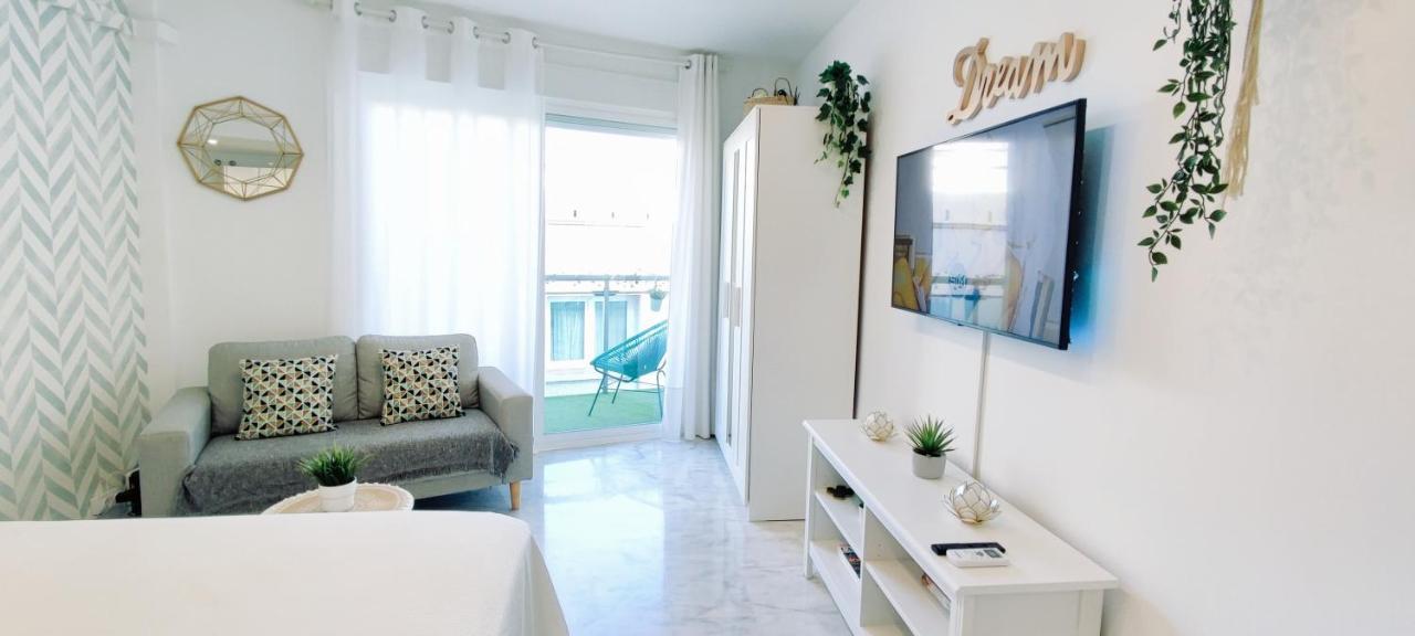 Torremolinos - New Central Studio Plata With Balcony Apartman Kültér fotó